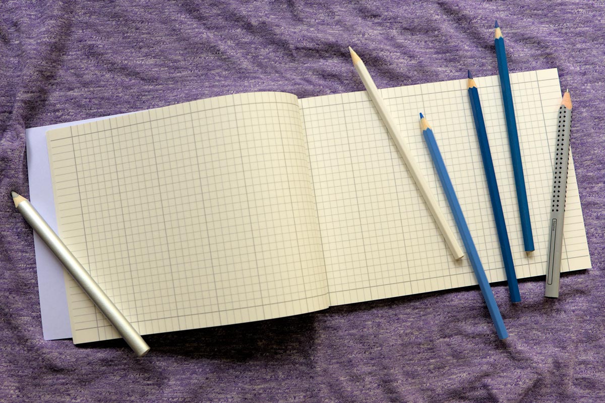 Notebook for Cat Lovers: Horizontal A5, Graph Paper/Grid