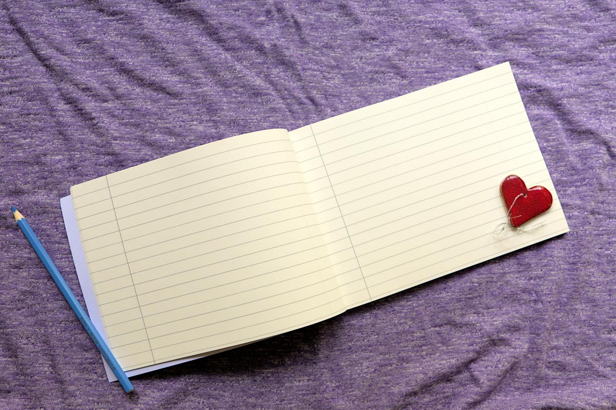 Notebook for Cat Lovers: Horizontal A5, Wide Ruled/Lined