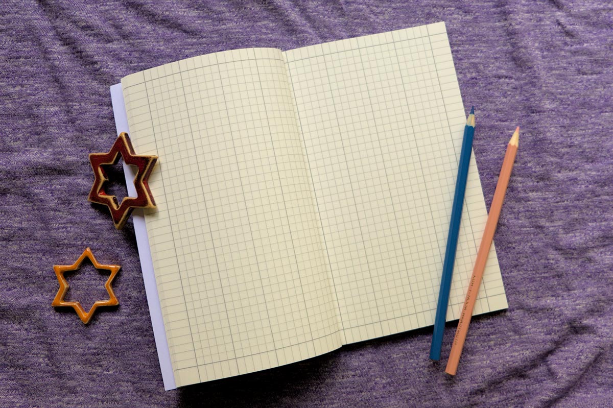 Notebook for Cat Lovers: Small Size, Graph Paper/Grid