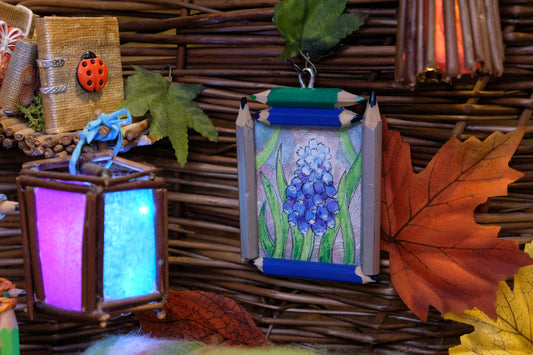 "Childhood Dream": Muscari (Grape Hyacinth) in Silver, Blue and Green