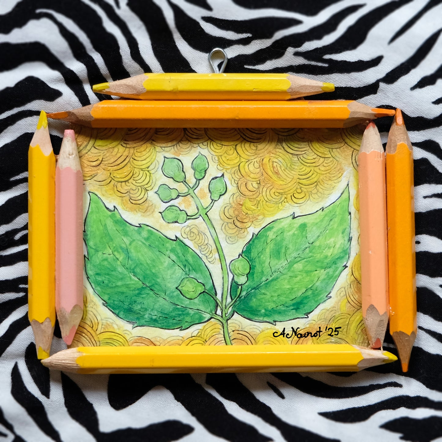 "Protective friend": Philadelphus (Mock-Orange) leaves in Yellow, Orange and Gold