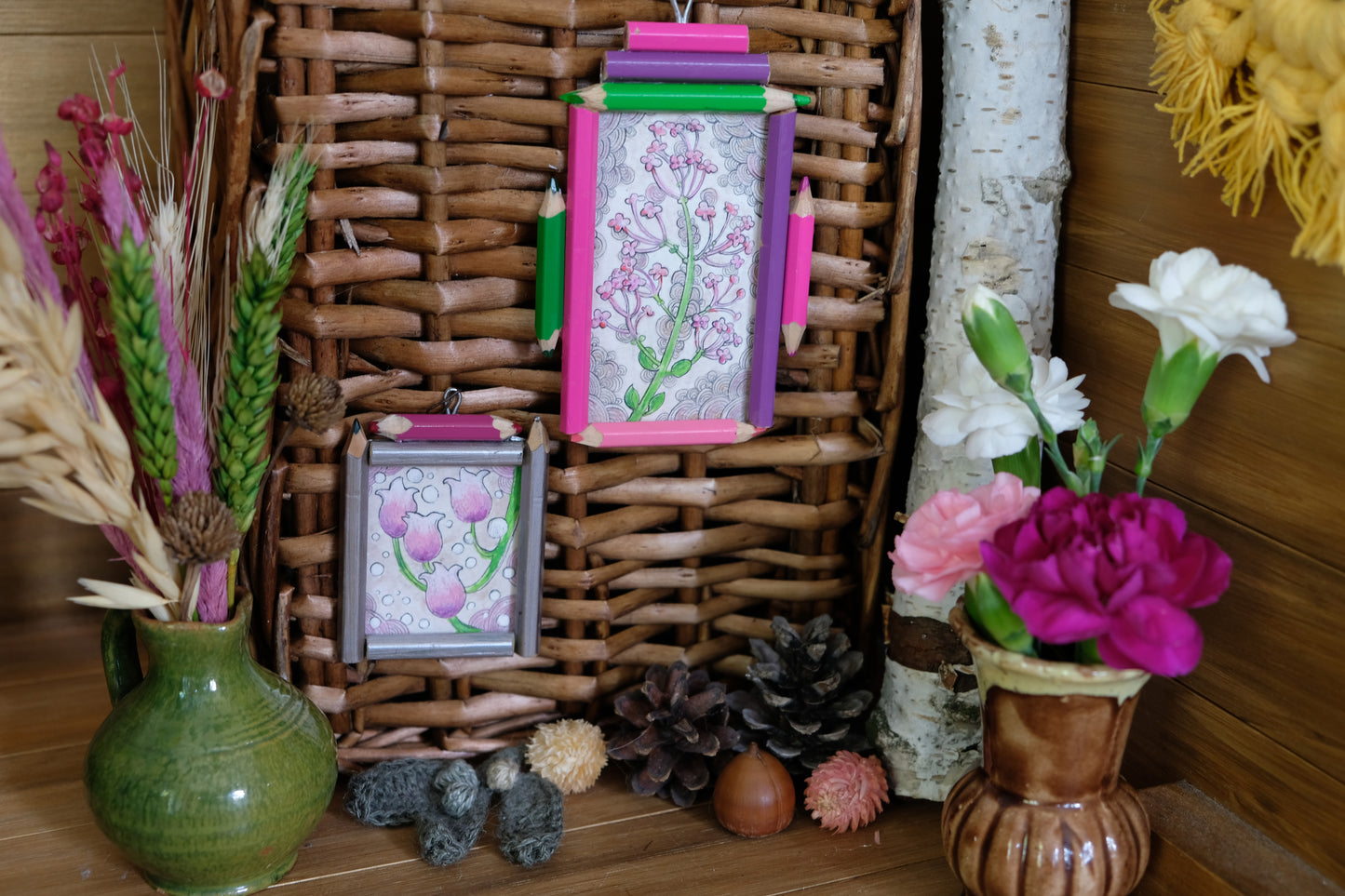"The Scent of Spring": Syringa vulgaris (Common Lilac) in Pink, Violet and Green